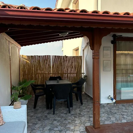 빌라 Milas-bodrum Oezel Havuzlu Triplex *