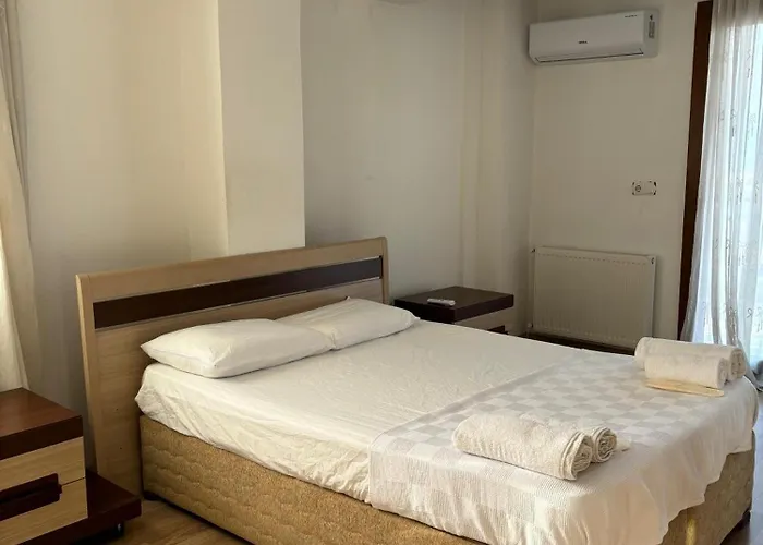 Villa Milas-bodrum Oezel Havuzlu Triplex Milas