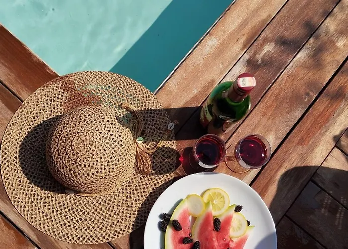 Milas-bodrum Oezel Havuzlu Triplex Villa *